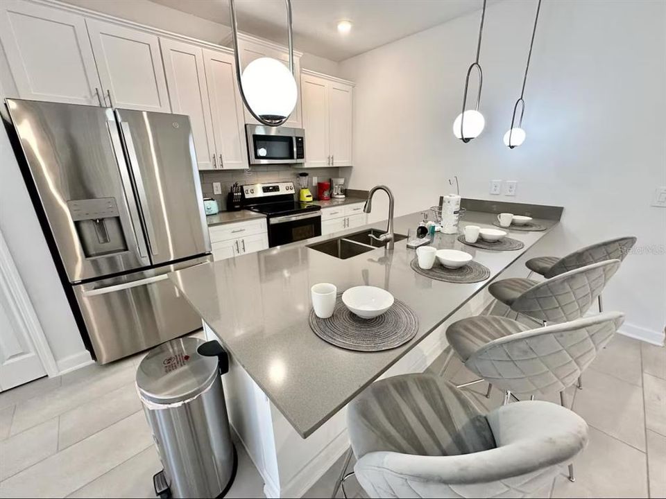 For Sale: $644,990 (5 beds, 4 baths, 2168 Square Feet)