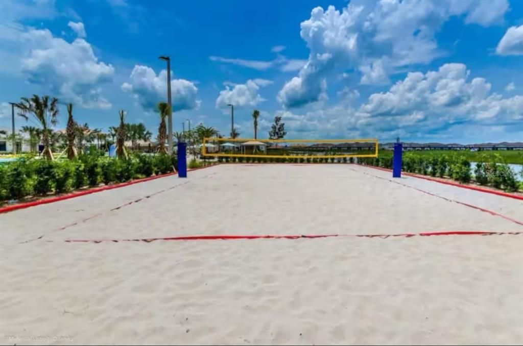 For Sale: $644,990 (5 beds, 4 baths, 2168 Square Feet)