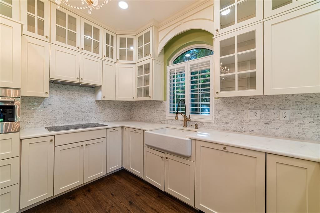 待售: $780,000 (3 贝兹, 2 浴室, 2626 平方英尺)