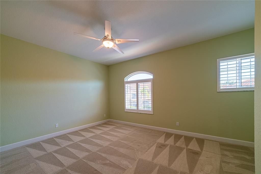 待售: $780,000 (3 贝兹, 2 浴室, 2626 平方英尺)