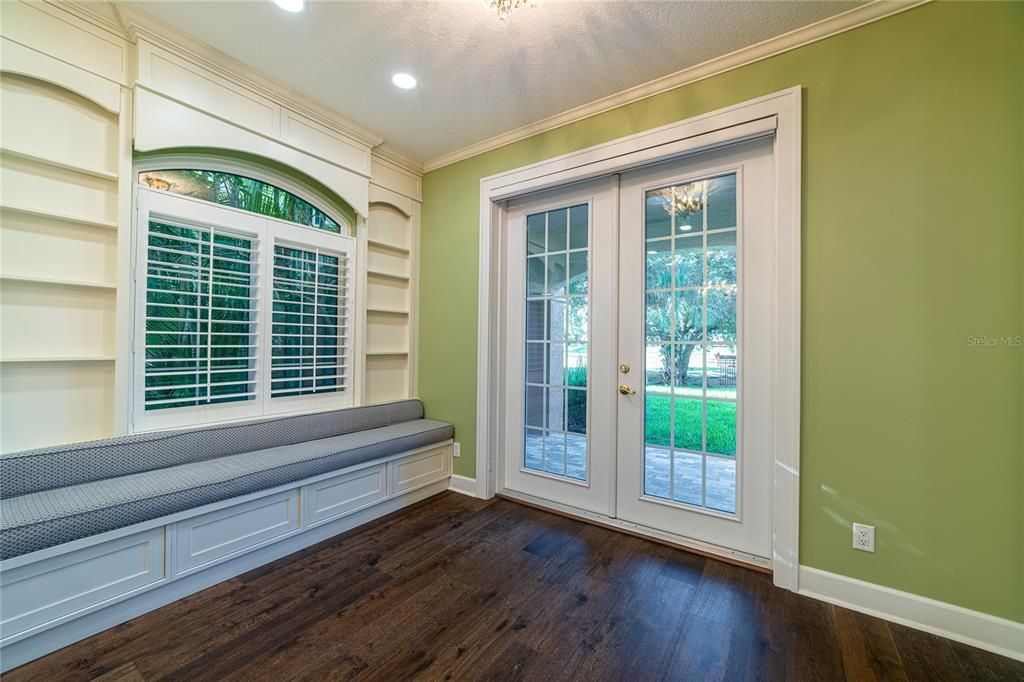 待售: $780,000 (3 贝兹, 2 浴室, 2626 平方英尺)