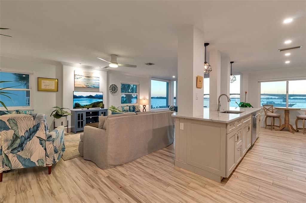 En Venta: $900,000 (2 camas, 2 baños, 1396 Pies cuadrados)