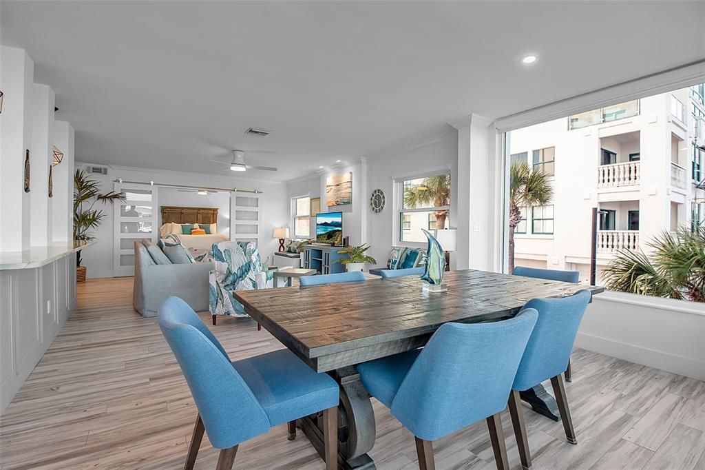 En Venta: $900,000 (2 camas, 2 baños, 1396 Pies cuadrados)