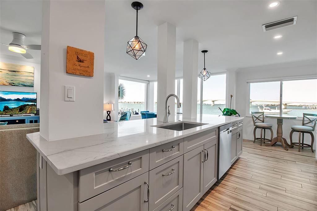 En Venta: $900,000 (2 camas, 2 baños, 1396 Pies cuadrados)