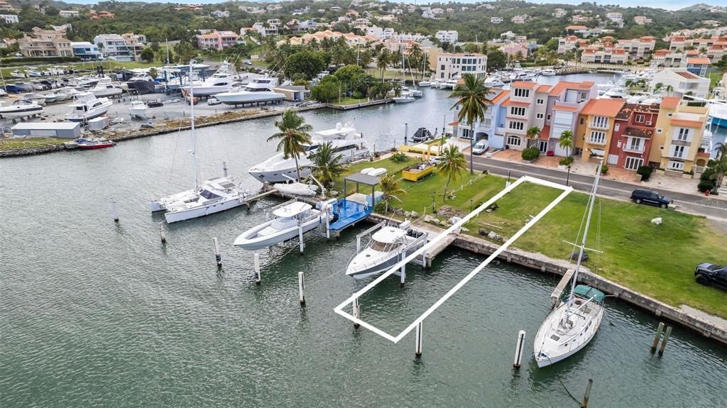 For Sale: $270,000 (0.03 acres)