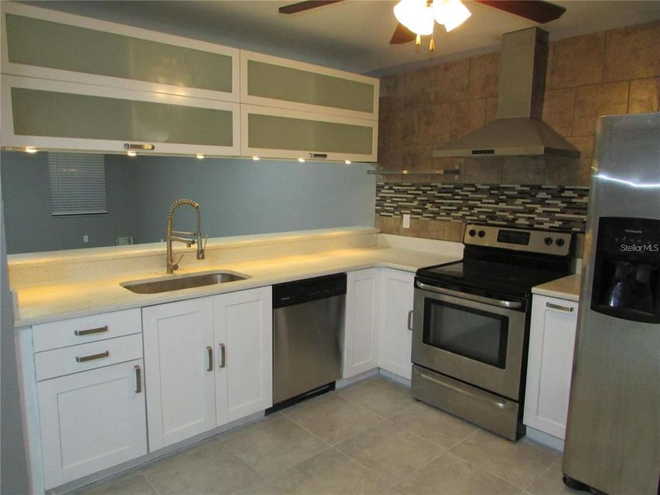 For Rent: $1,995 (3 beds, 2 baths, 1314 Square Feet)