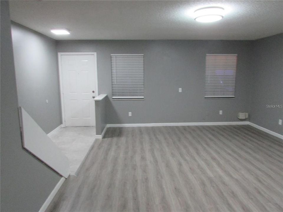 For Rent: $1,995 (3 beds, 2 baths, 1314 Square Feet)