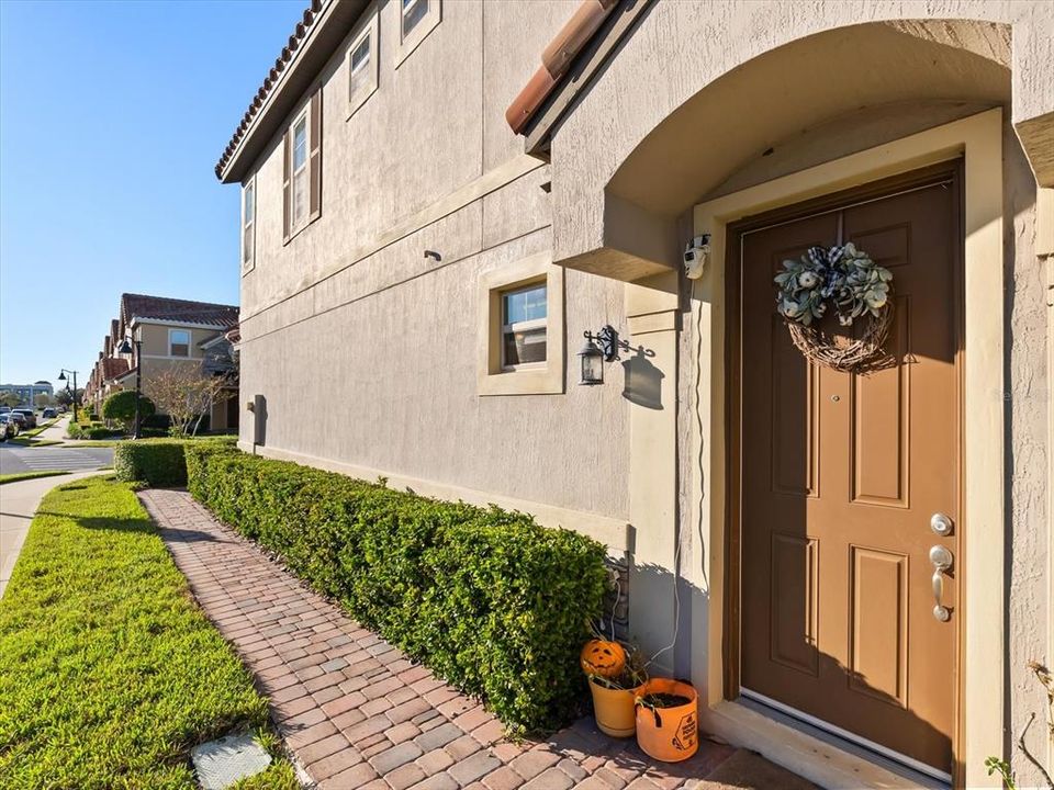 Active With Contract: $379,000 (3 beds, 2 baths, 1780 Square Feet)