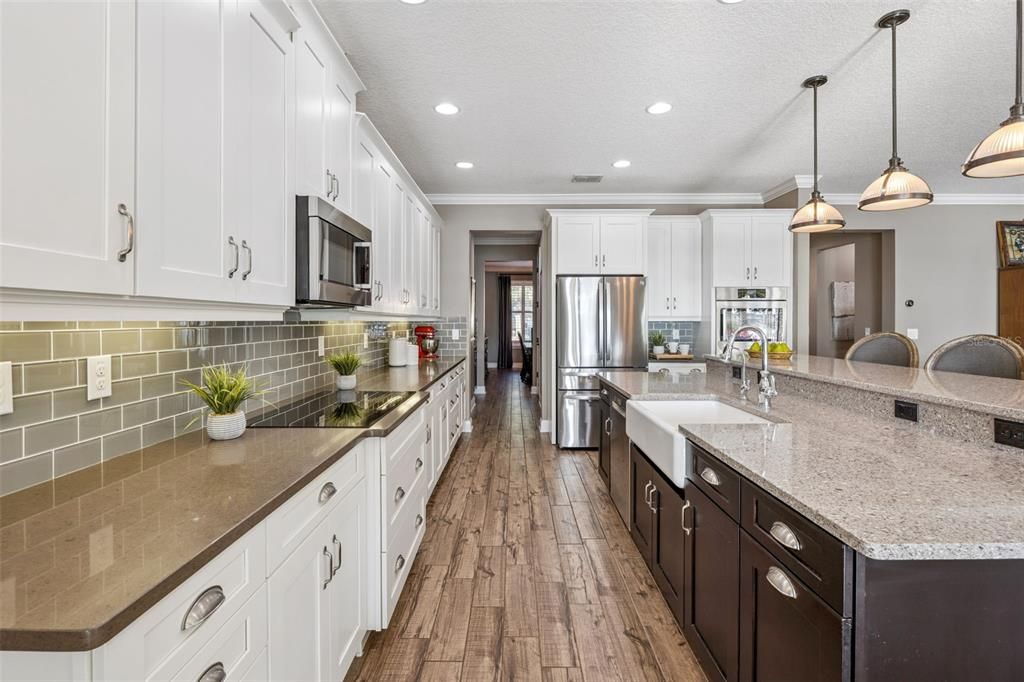 En Venta: $2,420,000 (5 camas, 4 baños, 4959 Pies cuadrados)