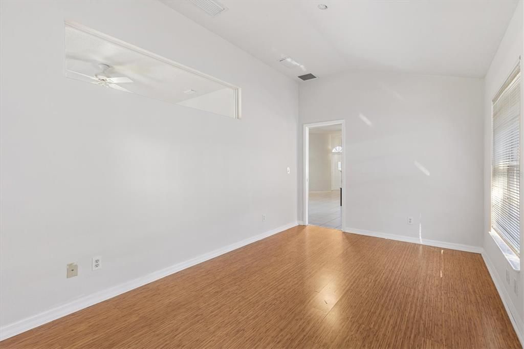 En Venta: $259,900 (3 camas, 2 baños, 1606 Pies cuadrados)