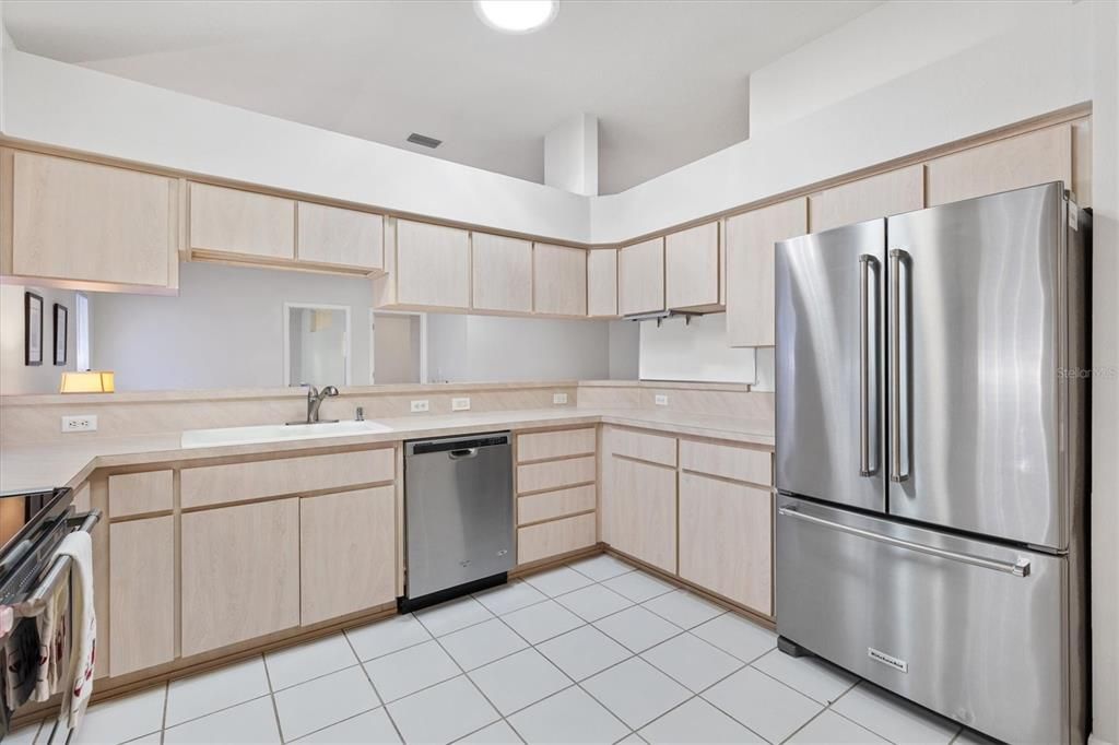 En Venta: $259,900 (3 camas, 2 baños, 1606 Pies cuadrados)