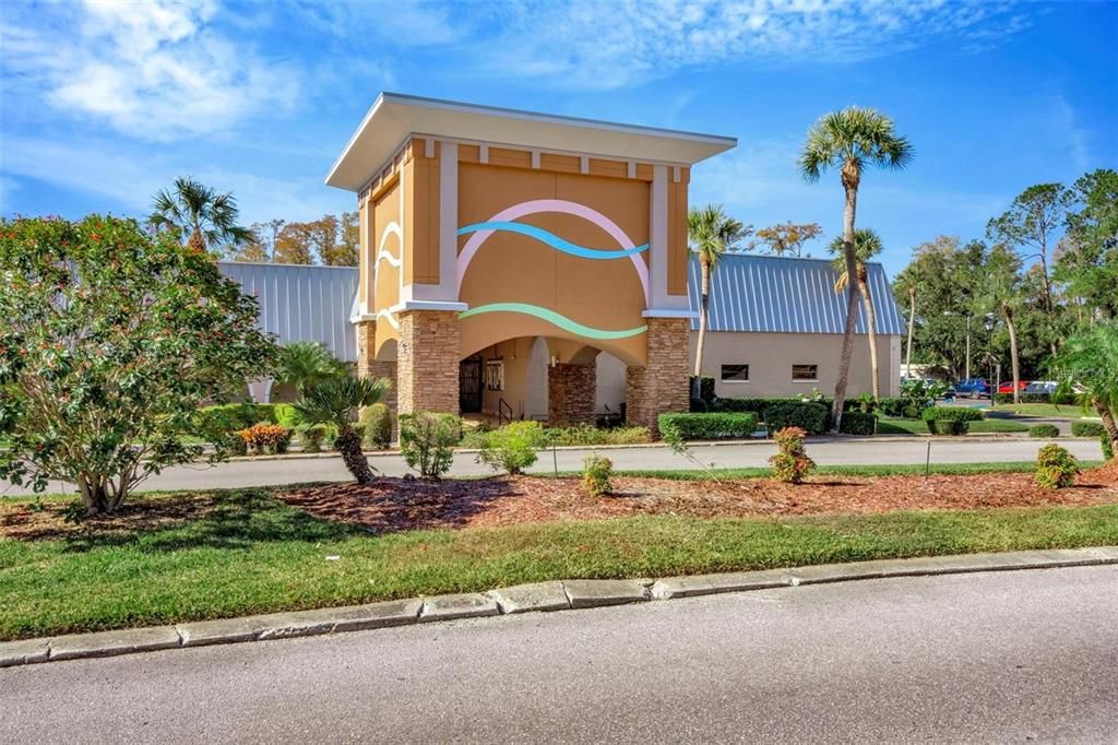 Active With Contract: $279,500 (3 beds, 2 baths, 1518 Square Feet)