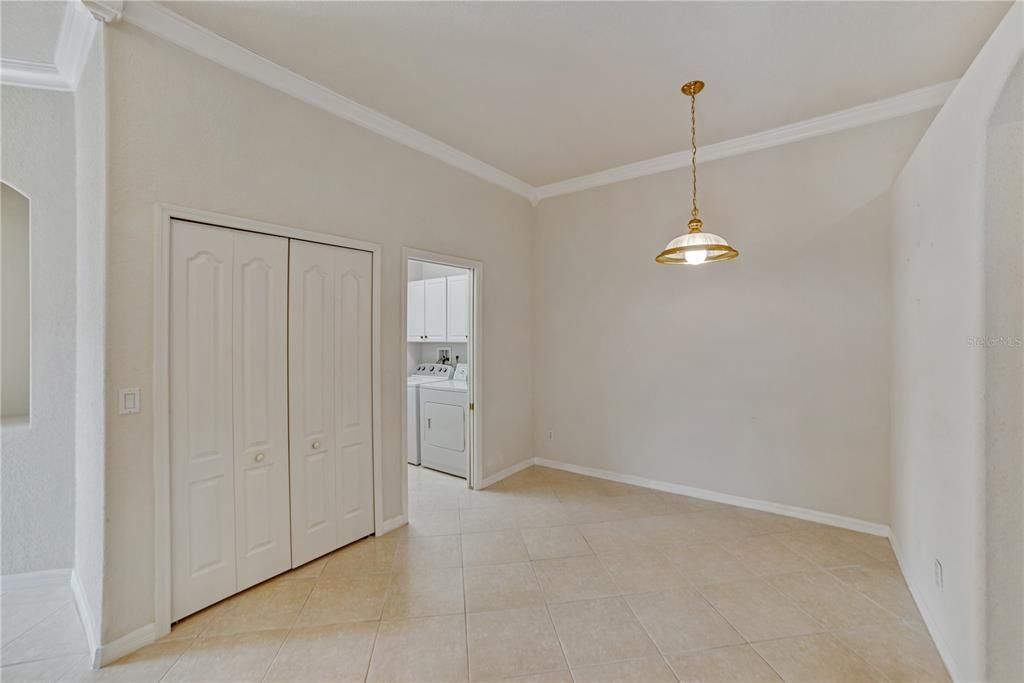Active With Contract: $279,500 (3 beds, 2 baths, 1518 Square Feet)