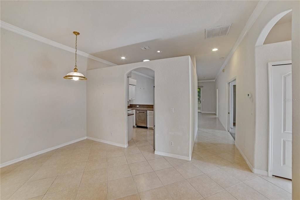 Active With Contract: $279,500 (3 beds, 2 baths, 1518 Square Feet)