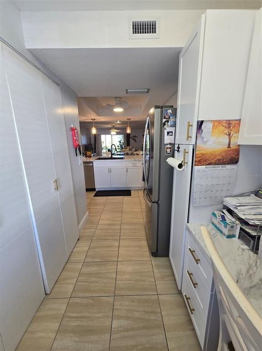 For Sale: $135,000 (2 beds, 2 baths, 1092 Square Feet)