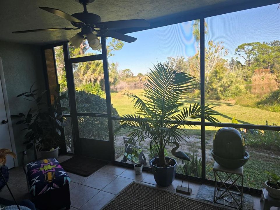 For Sale: $135,000 (2 beds, 2 baths, 1092 Square Feet)