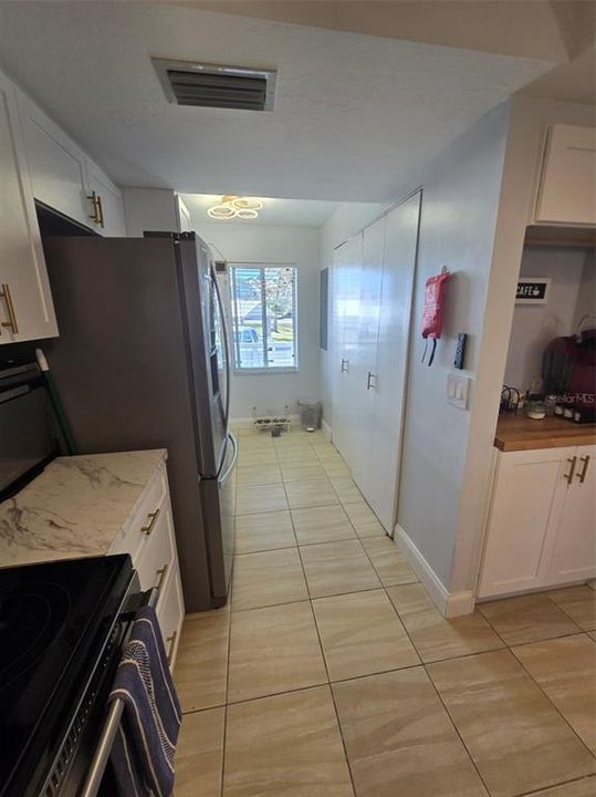 For Sale: $135,000 (2 beds, 2 baths, 1092 Square Feet)