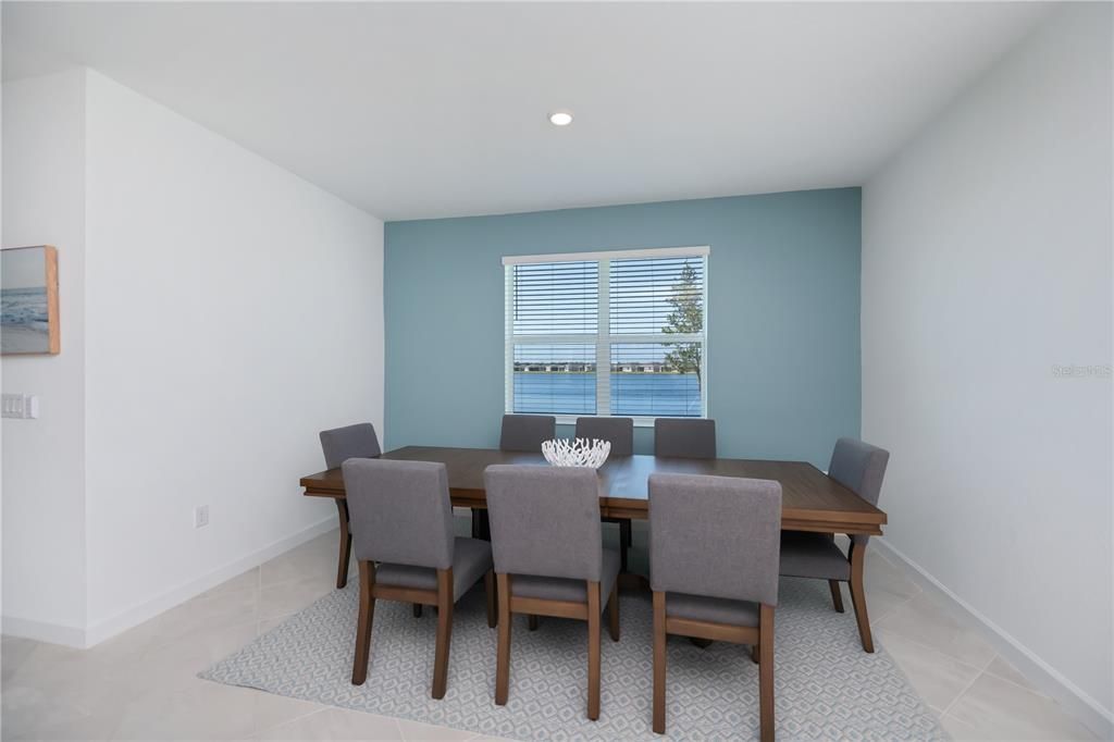 For Sale: $559,900 (3 beds, 3 baths, 2449 Square Feet)