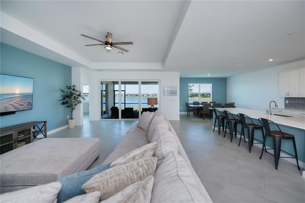 For Sale: $559,900 (3 beds, 3 baths, 2449 Square Feet)