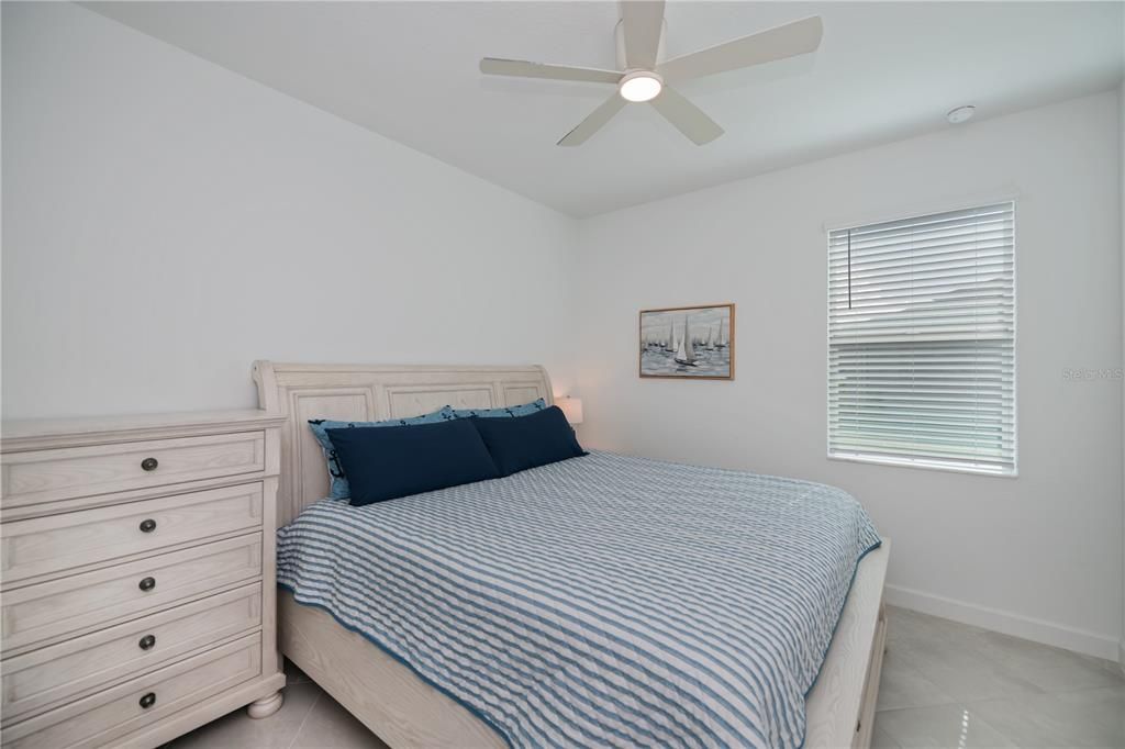 For Sale: $559,900 (3 beds, 3 baths, 2449 Square Feet)