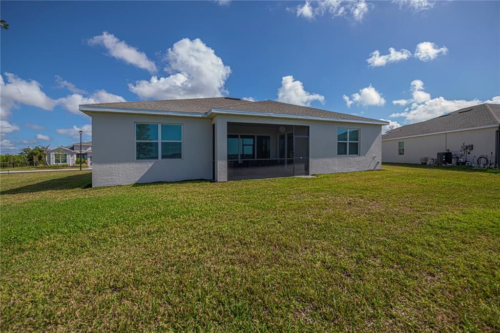 For Sale: $559,900 (3 beds, 3 baths, 2449 Square Feet)