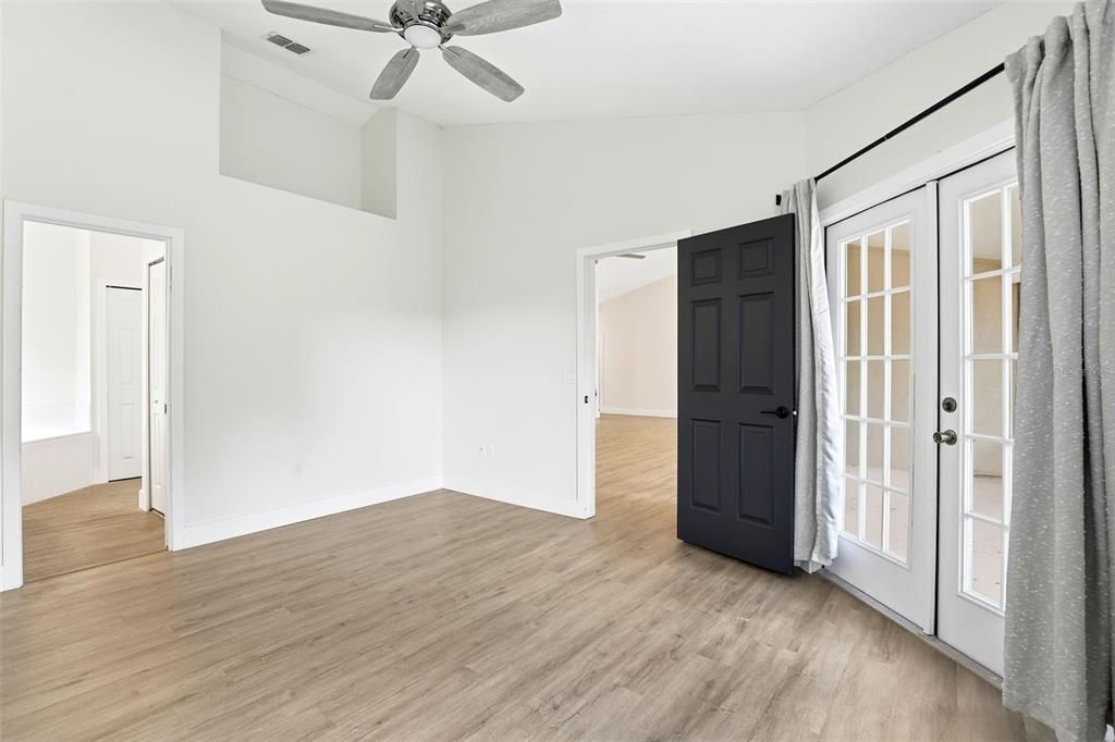 待售: $439,900 (3 贝兹, 2 浴室, 1648 平方英尺)