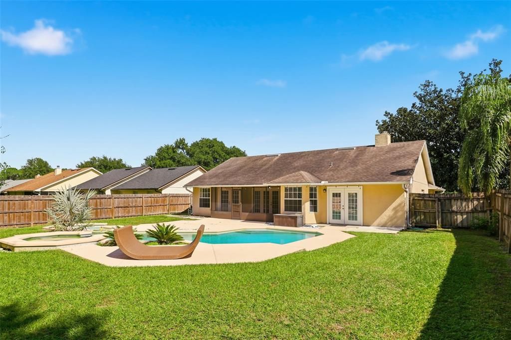 待售: $439,900 (3 贝兹, 2 浴室, 1648 平方英尺)