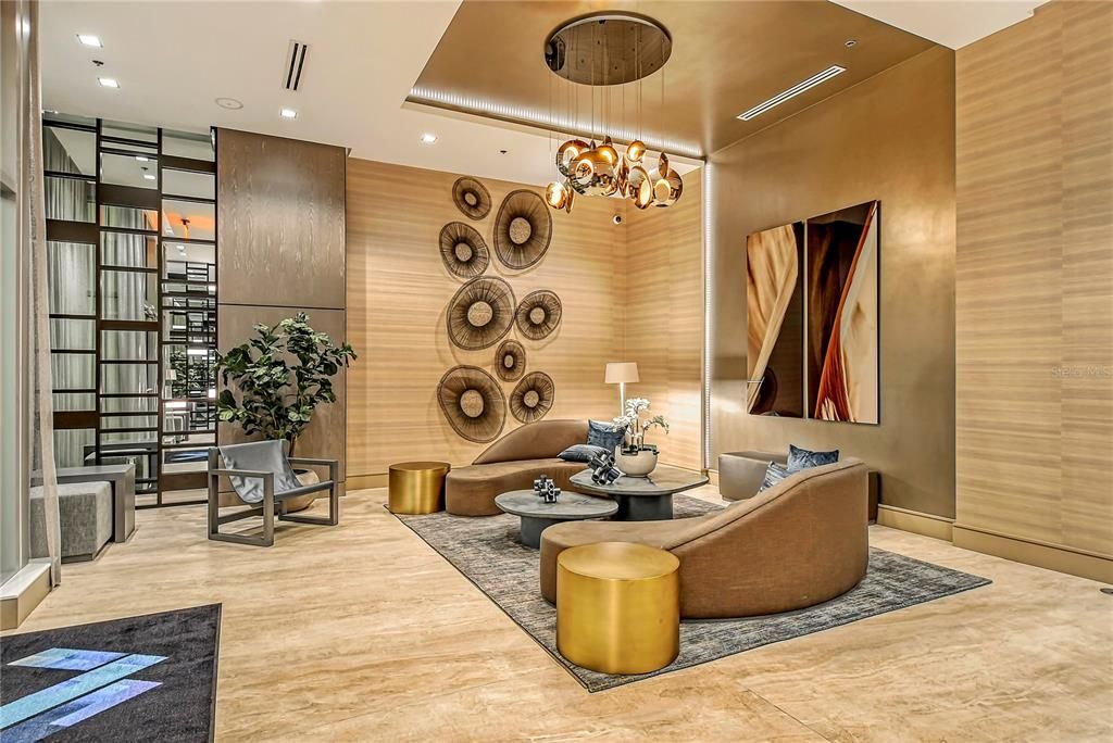 For Sale: $1,299,999 (2 beds, 2 baths, 1600 Square Feet)