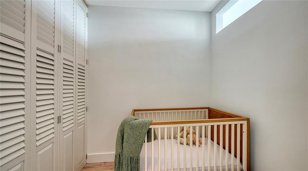 For Sale: $1,299,999 (2 beds, 2 baths, 1600 Square Feet)