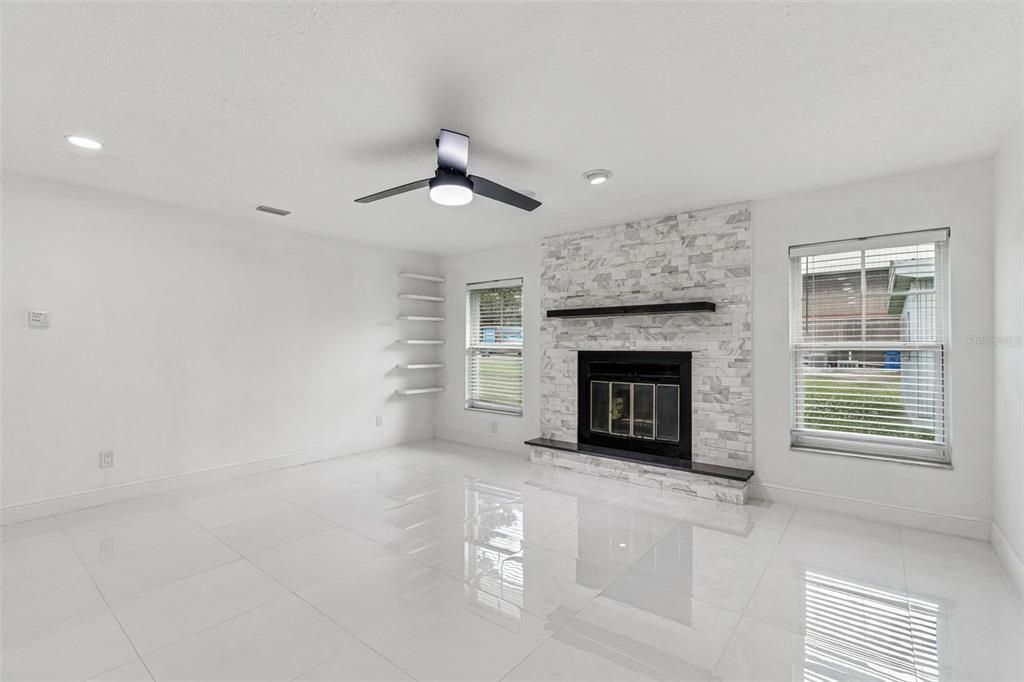 For Sale: $584,000 (3 beds, 2 baths, 1744 Square Feet)