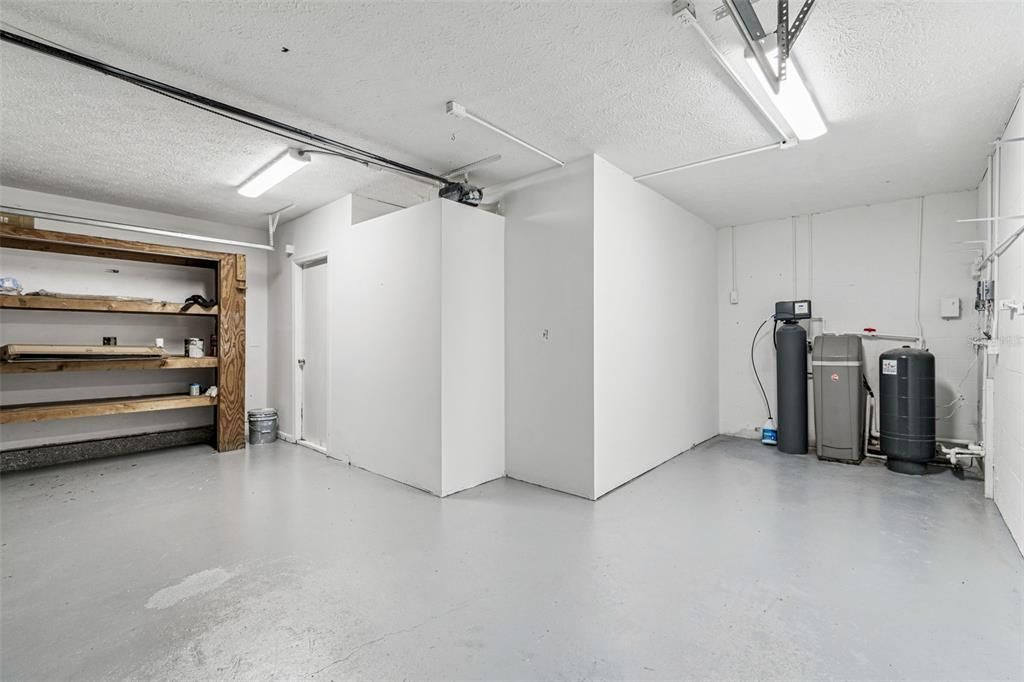 For Sale: $584,000 (3 beds, 2 baths, 1744 Square Feet)