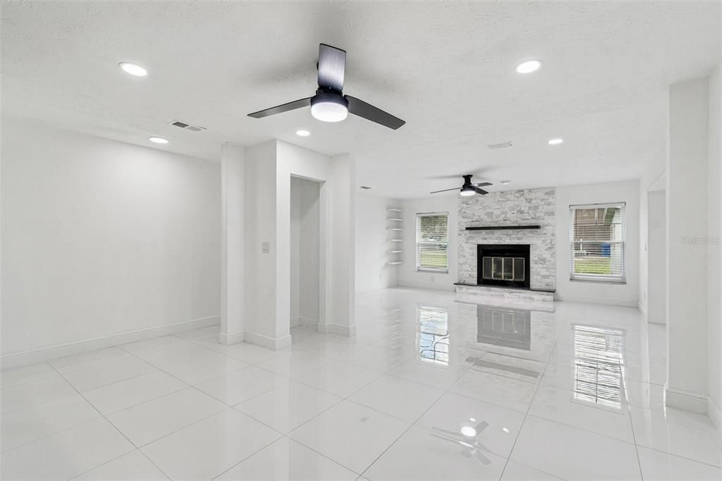 For Sale: $584,000 (3 beds, 2 baths, 1744 Square Feet)