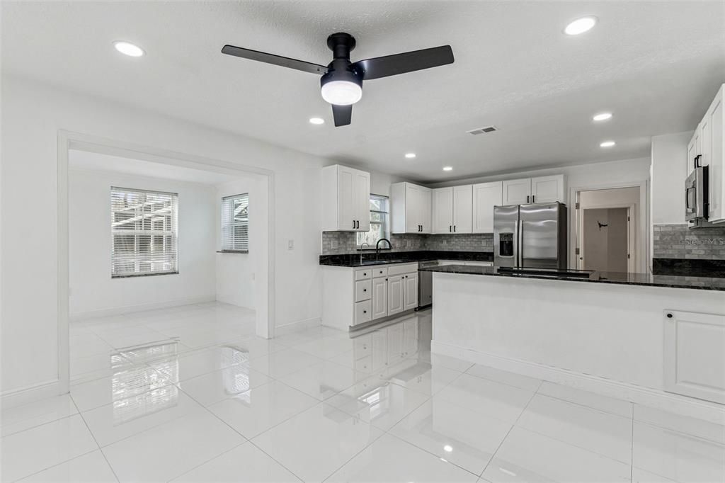 For Sale: $584,000 (3 beds, 2 baths, 1744 Square Feet)