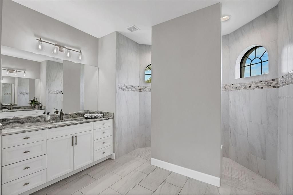 For Sale: $1,050,000 (3 beds, 2 baths, 2037 Square Feet)