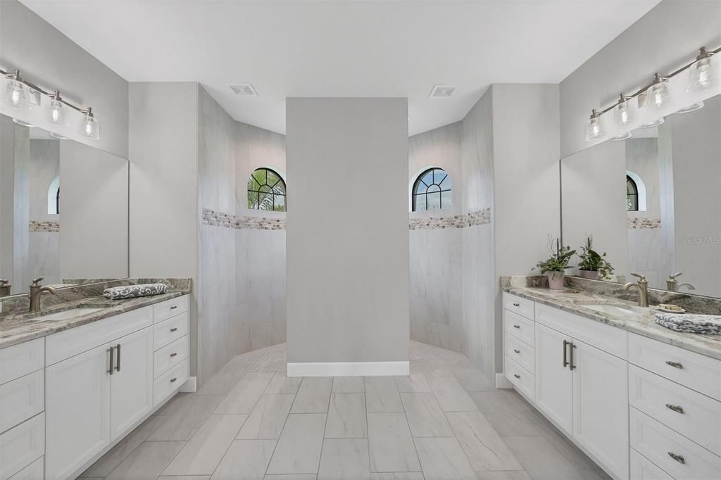 For Sale: $1,050,000 (3 beds, 2 baths, 2037 Square Feet)