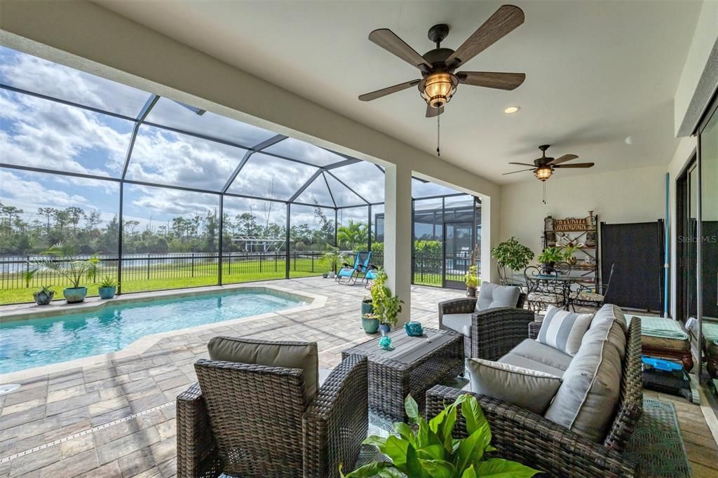 For Sale: $1,050,000 (3 beds, 2 baths, 2037 Square Feet)