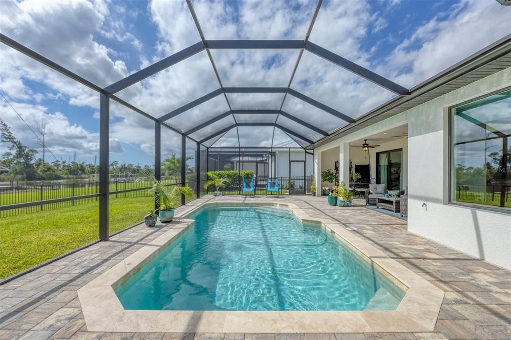 For Sale: $1,050,000 (3 beds, 2 baths, 2037 Square Feet)