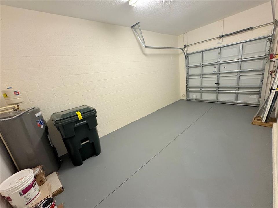 For Rent: $2,000 (3 beds, 2 baths, 1575 Square Feet)