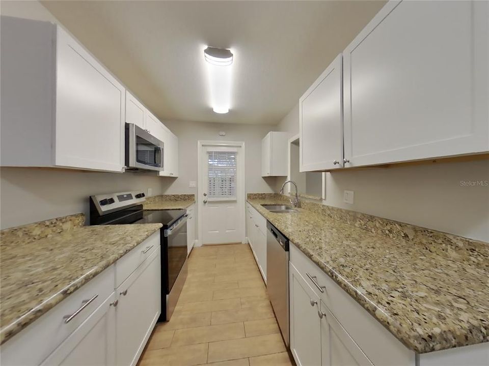 For Rent: $1,889 (3 beds, 2 baths, 1361 Square Feet)