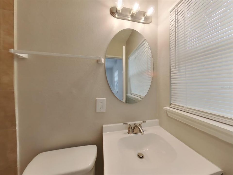 For Rent: $1,889 (3 beds, 2 baths, 1361 Square Feet)