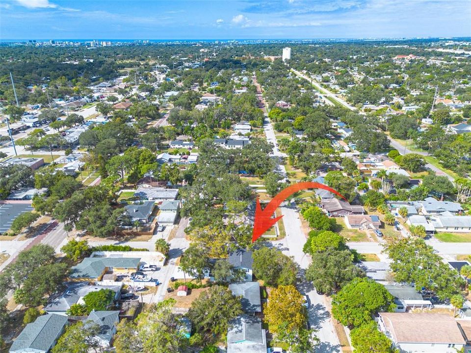 For Sale: $774,900 (5 beds, 3 baths, 2400 Square Feet)