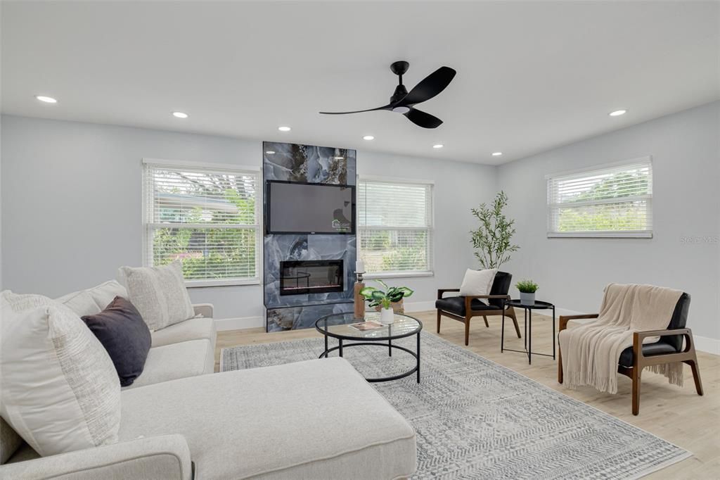 For Sale: $774,900 (5 beds, 3 baths, 2400 Square Feet)