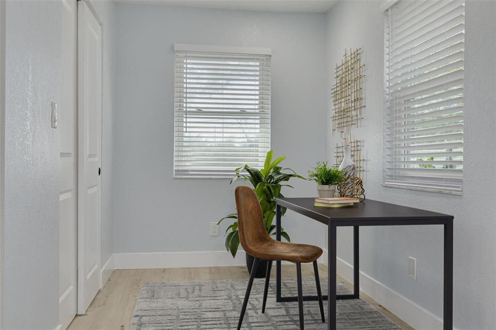 For Sale: $774,900 (5 beds, 3 baths, 2400 Square Feet)