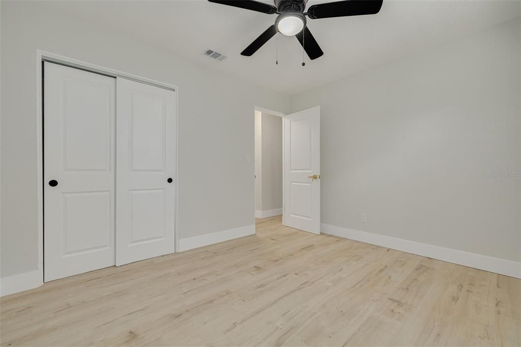 For Sale: $774,900 (5 beds, 3 baths, 2400 Square Feet)