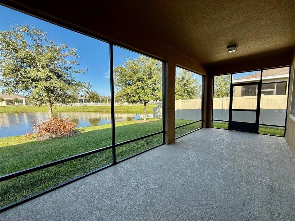 出租: $2,100 (4 贝兹, 2 浴室, 2057 平方英尺)