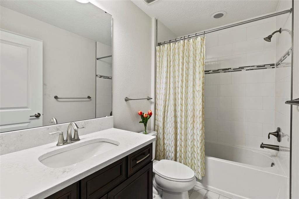 待售: $749,900 (5 贝兹, 4 浴室, 3545 平方英尺)