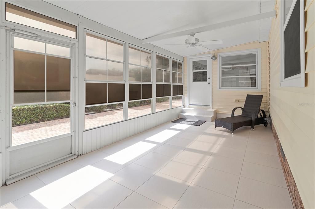 For Sale: $219,000 (3 beds, 2 baths, 1352 Square Feet)