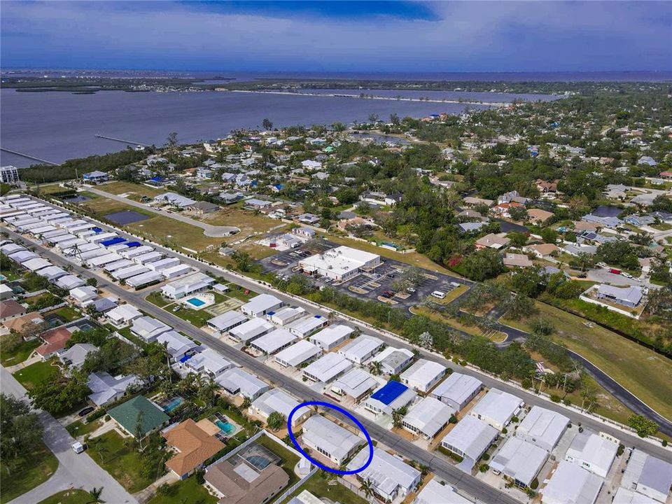 For Sale: $219,000 (3 beds, 2 baths, 1352 Square Feet)