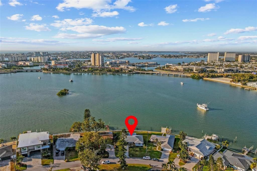 For Rent: $6,500 (3 beds, 2 baths, 1344 Square Feet)