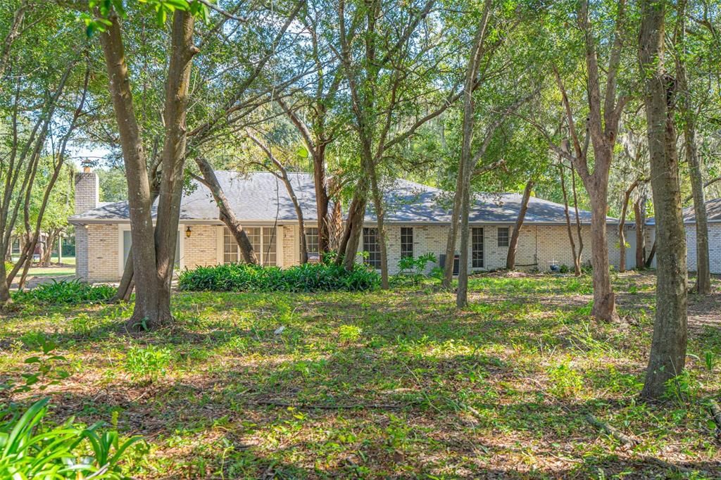 For Sale: $610,000 (3 beds, 2 baths, 2197 Square Feet)